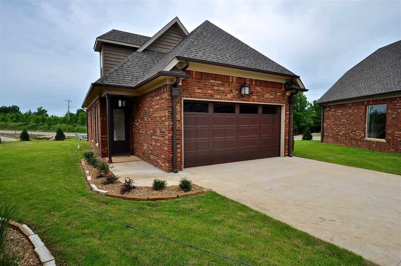 2804 Village Meadow Cove - Photo 1