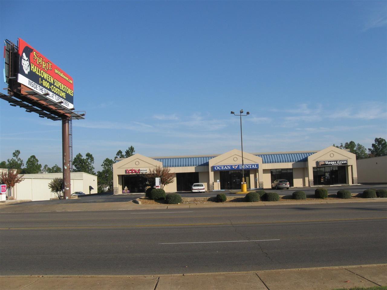 1810 Highland, Suite 0 - Photo 1