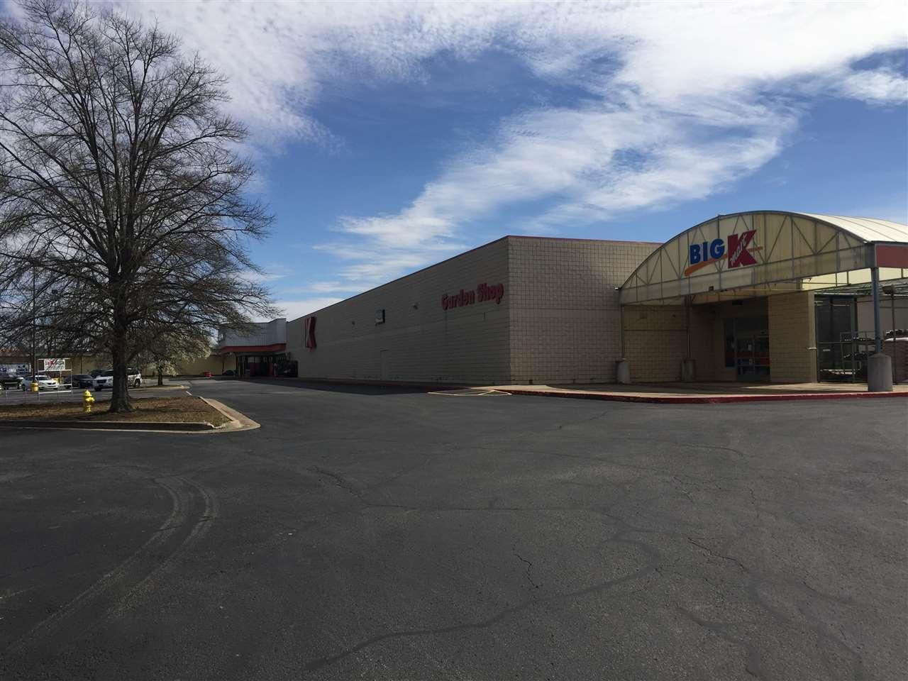 89 Kmart Plaza - Photo 1