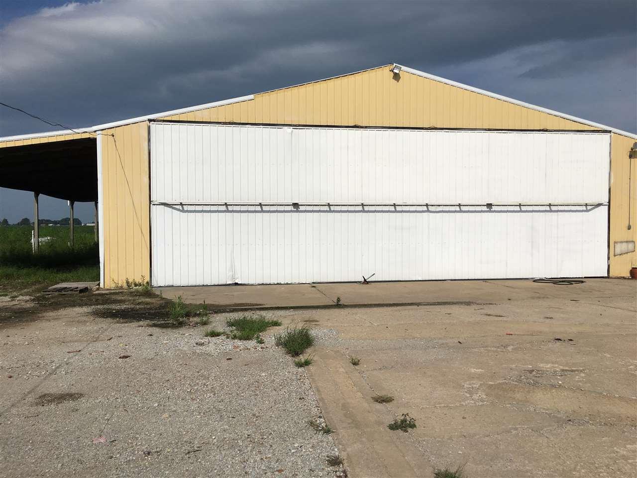 1563 Highway 91 - Photo 1