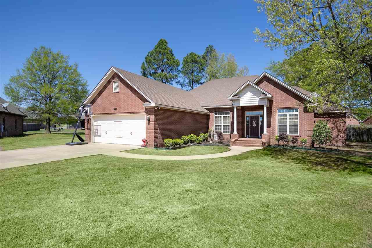 817 Gloucester Cove - Photo 1