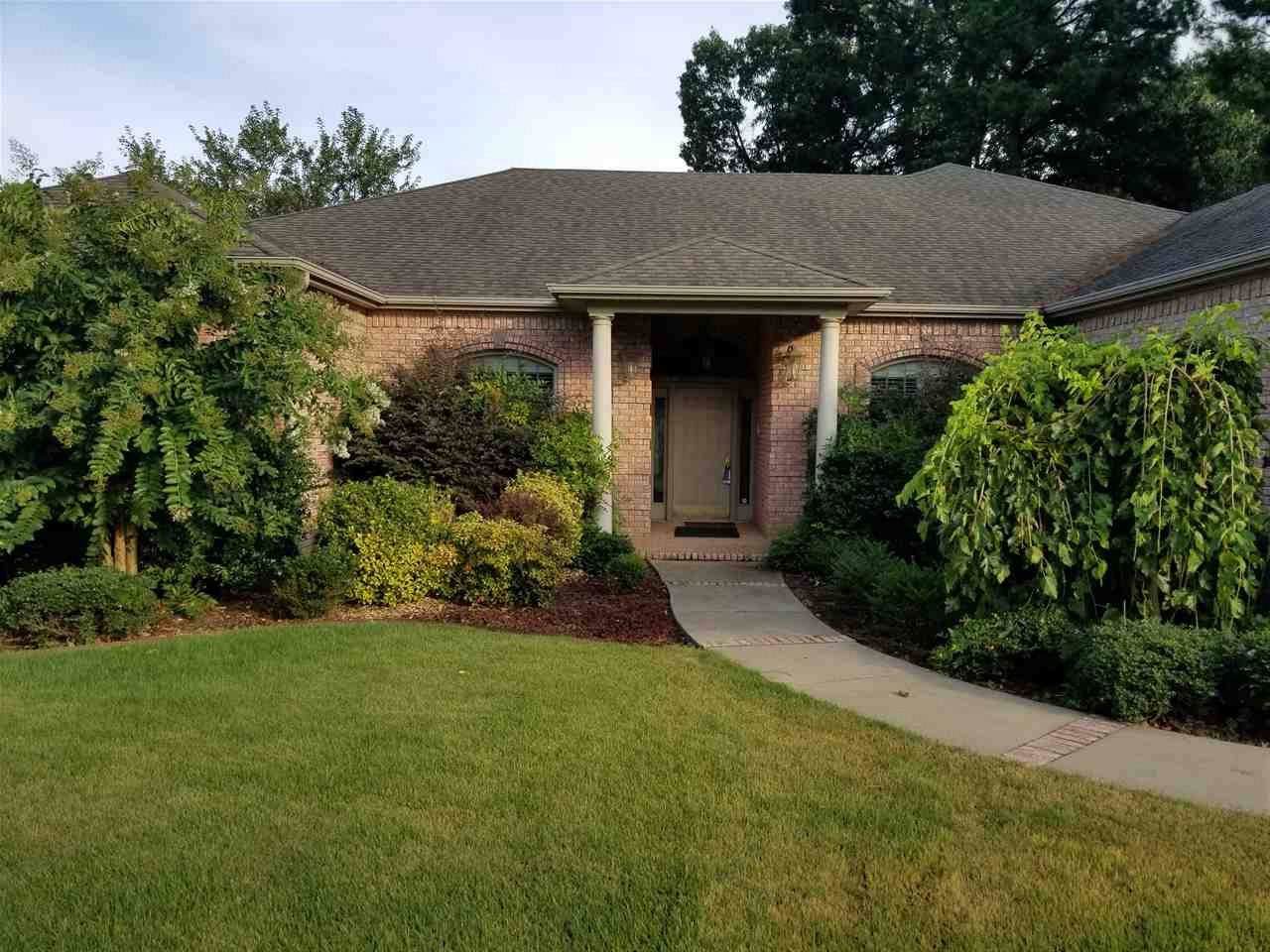 2606 Suntree - Photo 1