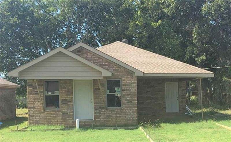813 Christy Avenue - Photo 1