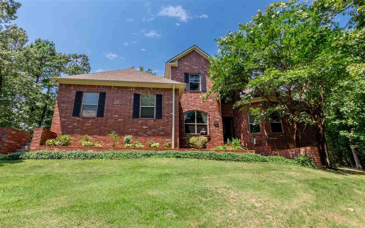 2 Ferncrest - Photo 1