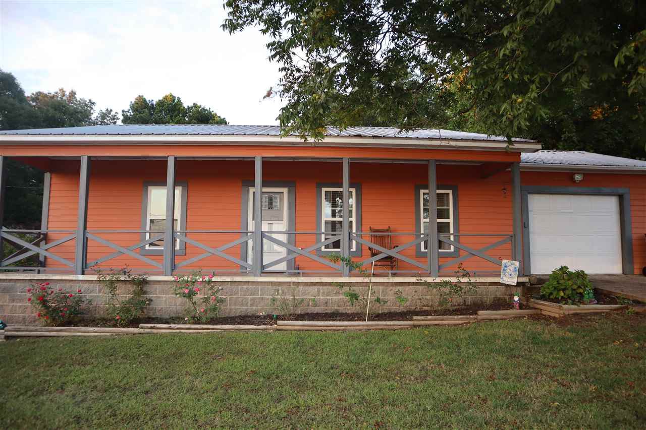 1011 Fairview - Photo 1