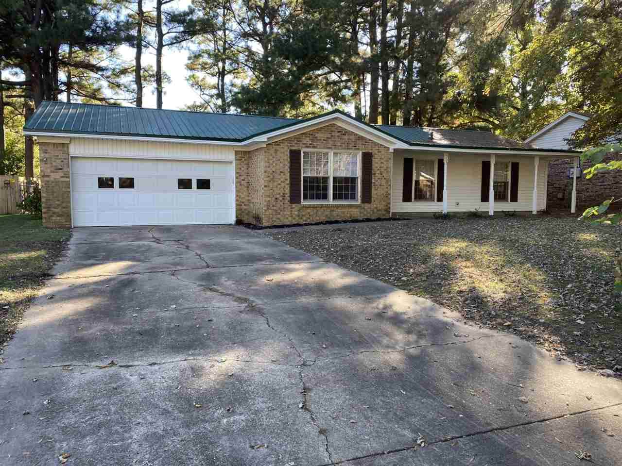 1705 Colonial Rd - Photo 1