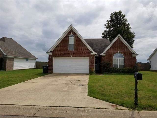 5228 Deerfield Dr. - Photo 1
