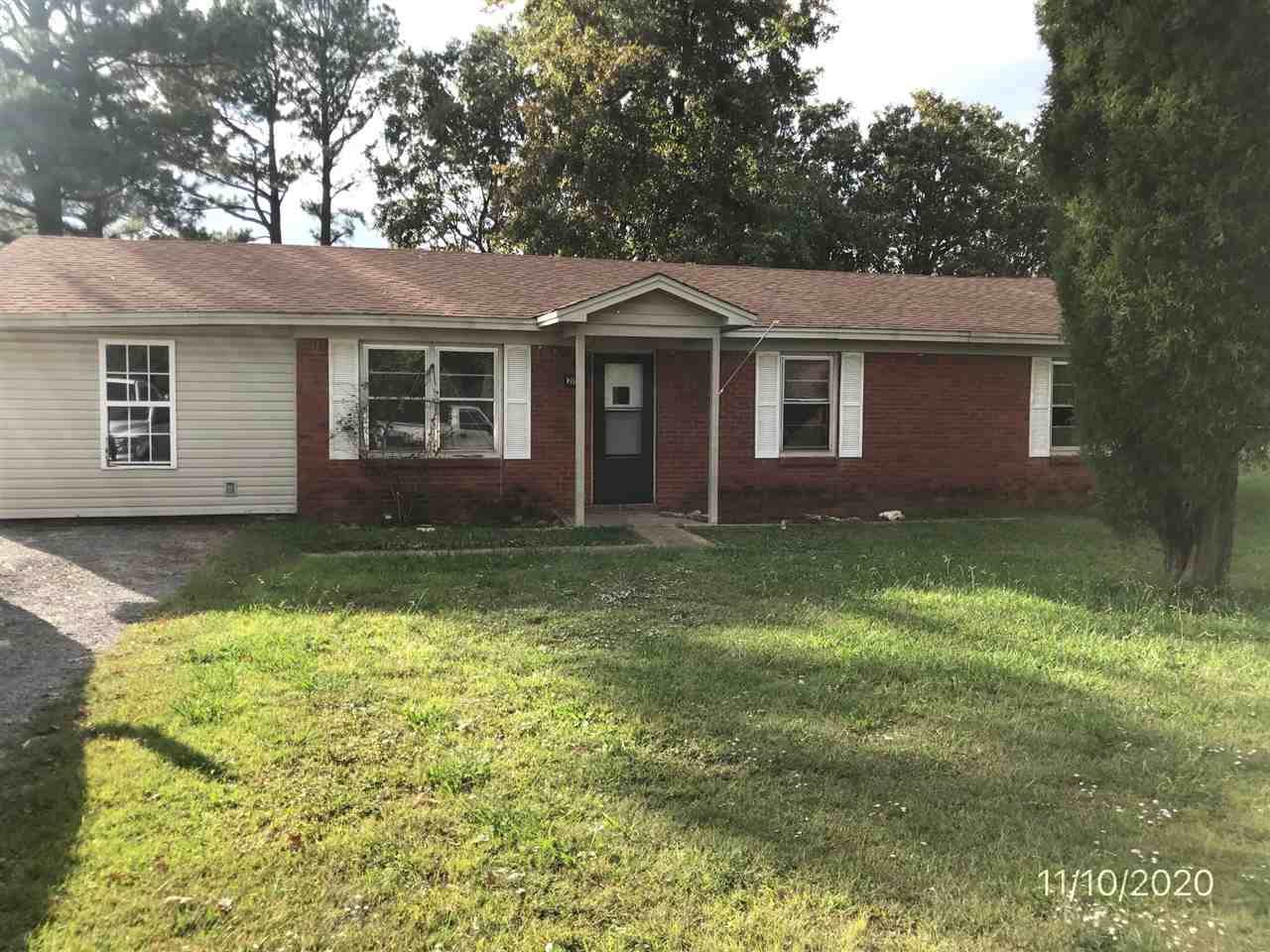 204 Royale - Photo 1