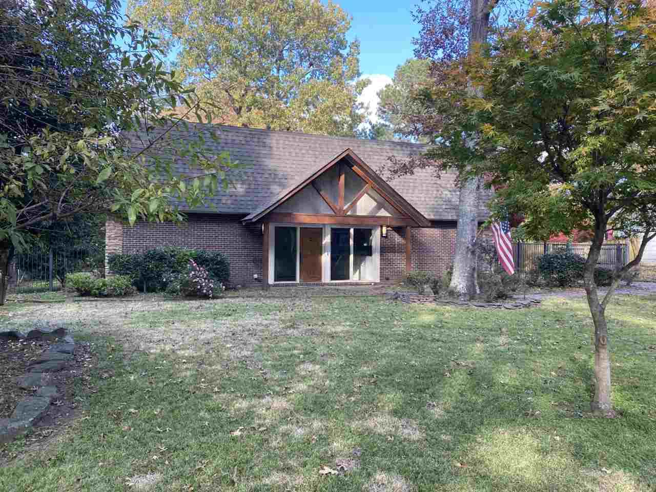 1800 Covey Drive - Photo 1