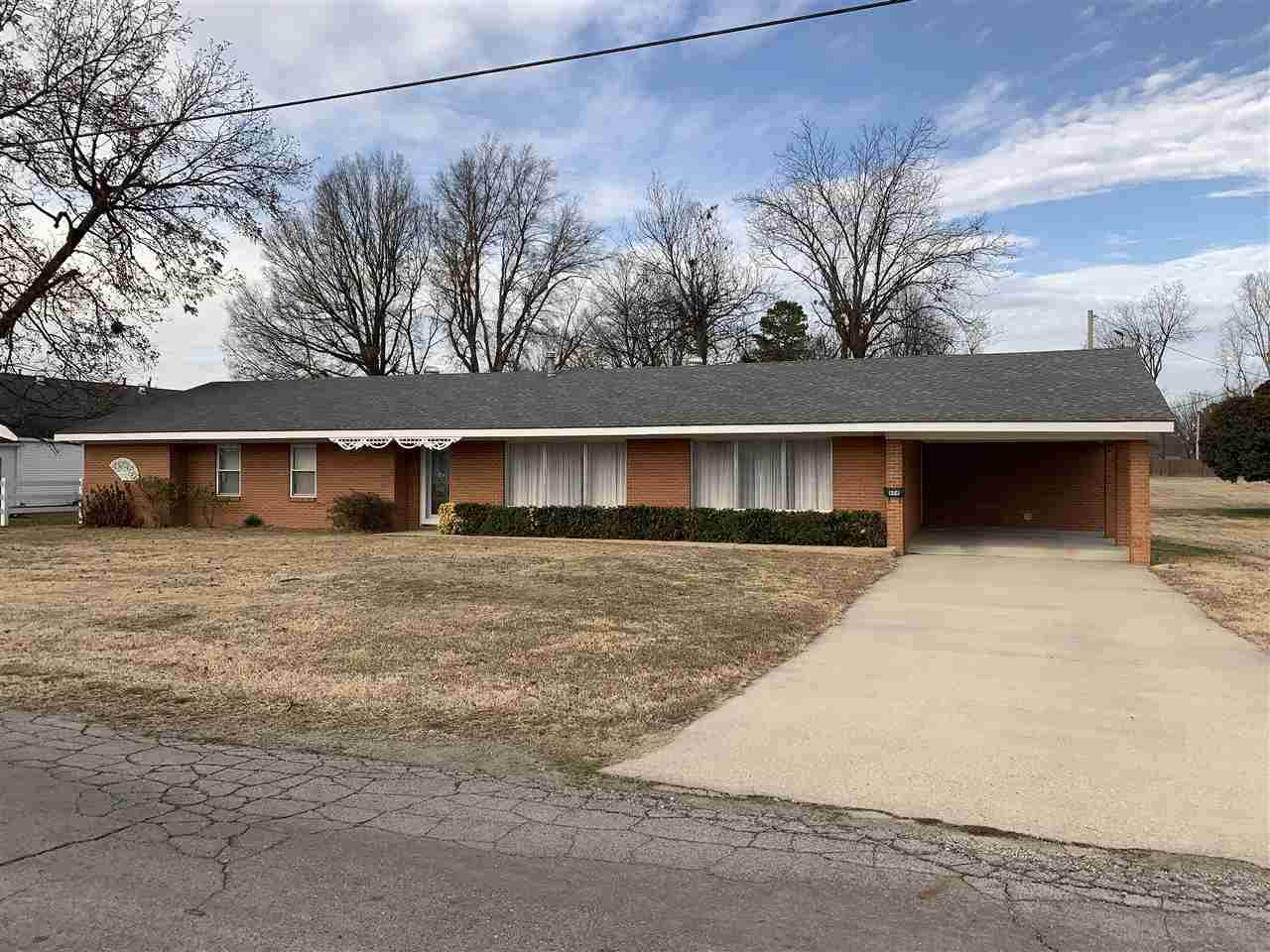 806 Hazel St. - Photo 1