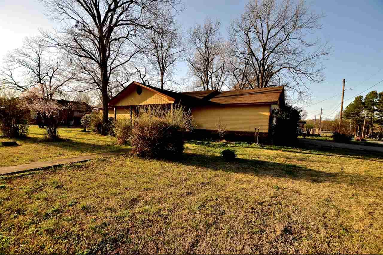 2800 Stallings Ln - Photo 1