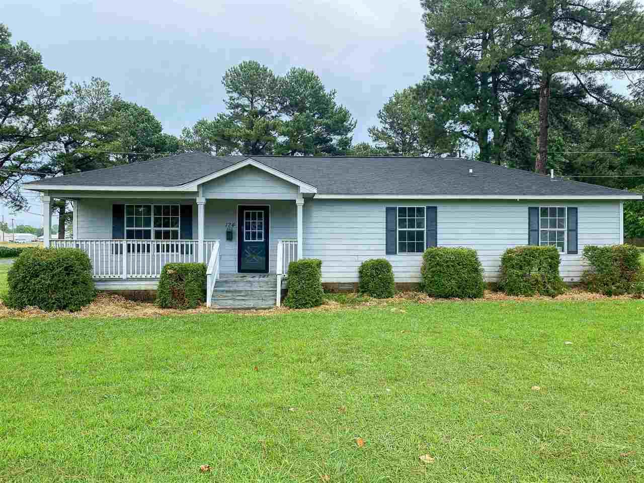 124 Fairview - Photo 1