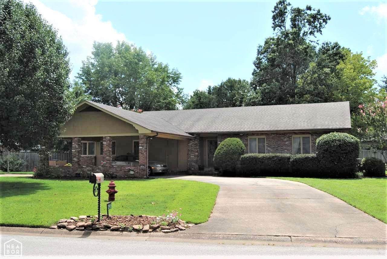 2915 Bermuda Drive - Photo 1