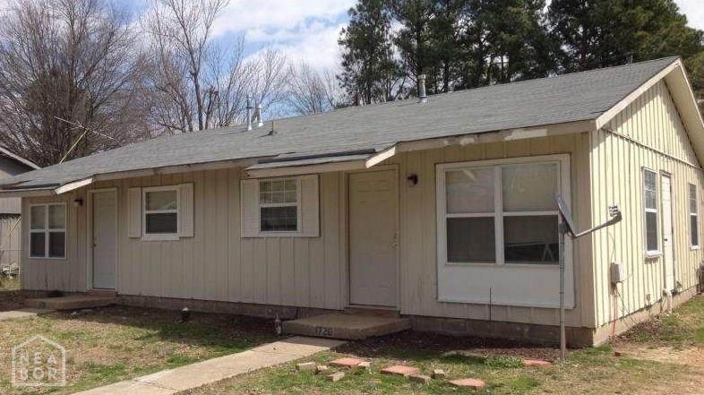 1720 National Drive - Photo 1
