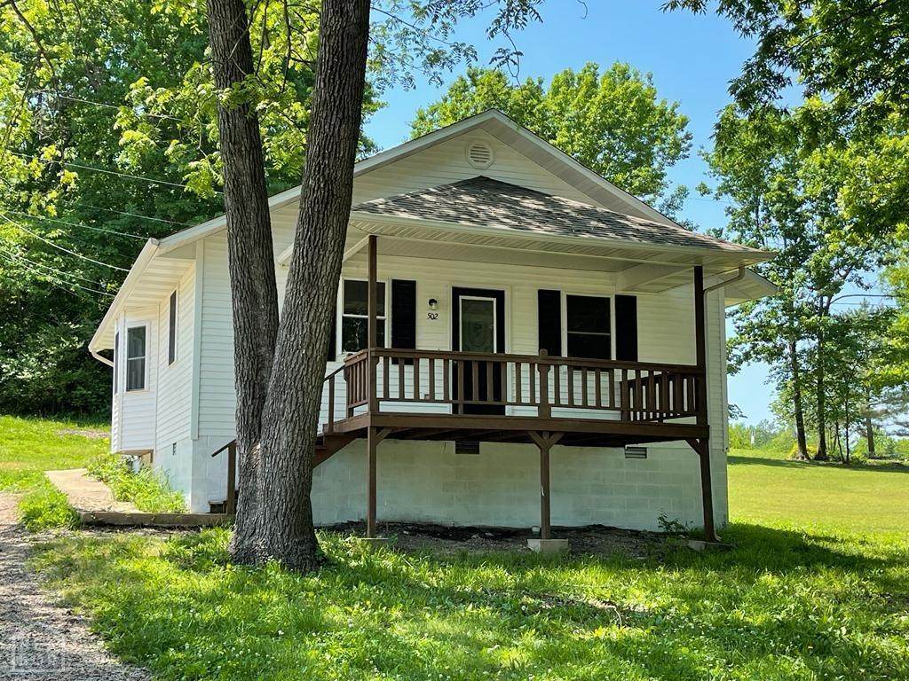 502 Walnut Street - Photo 1