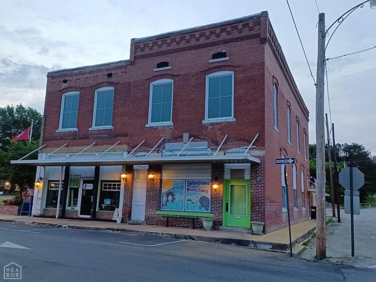 100 Main Street - Photo 1