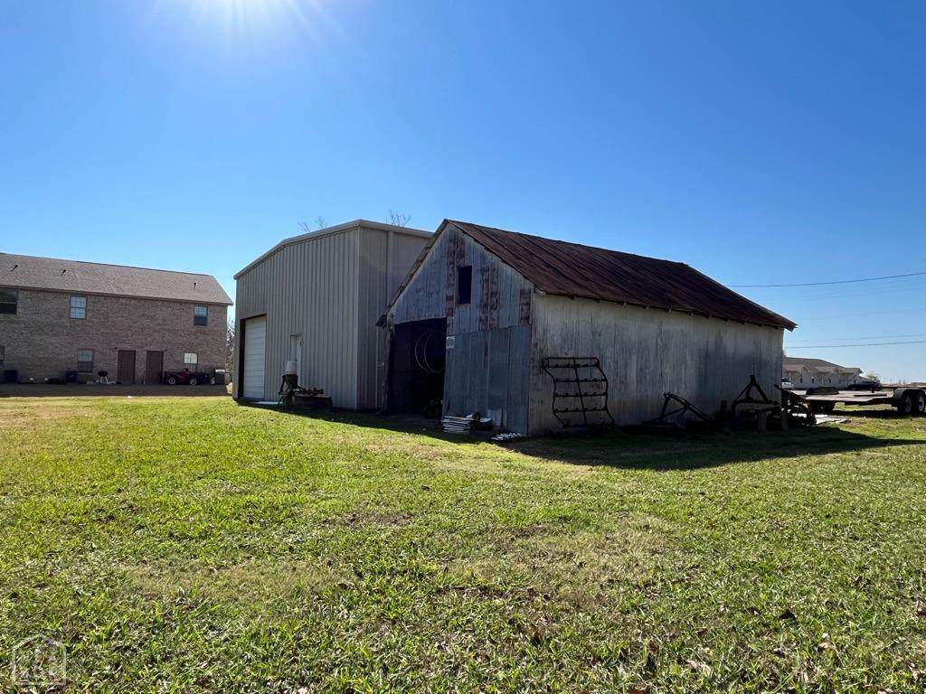 139 School - Photo 1