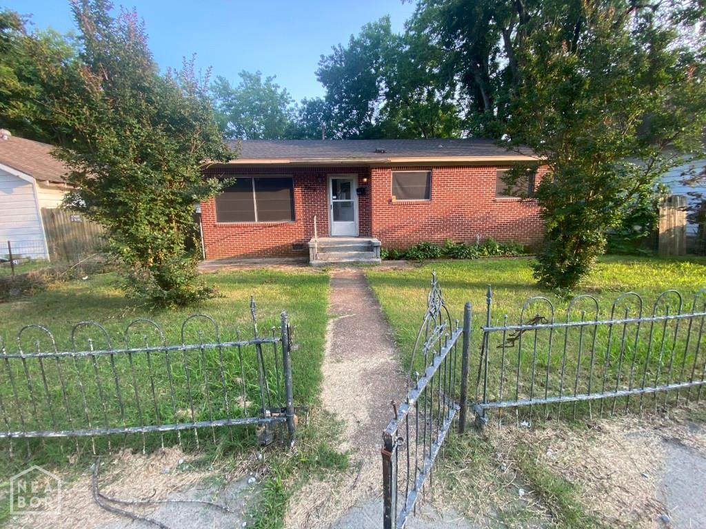 1614 Dewey Avenue - Photo 1