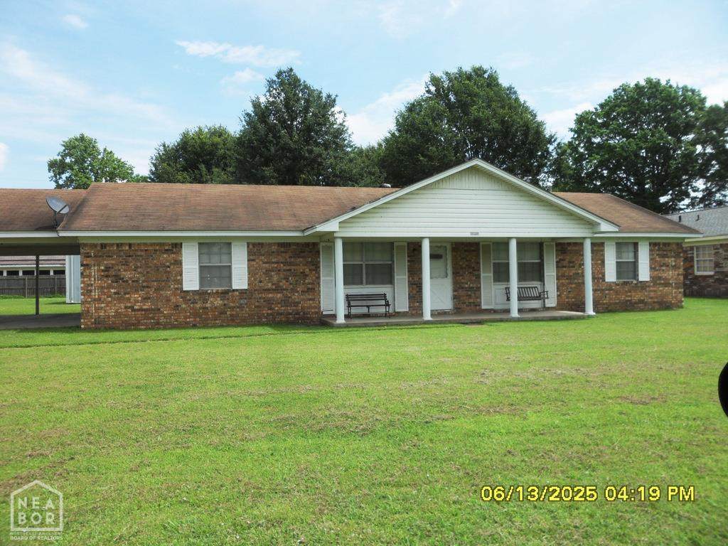 2805 Robinson - Photo 1