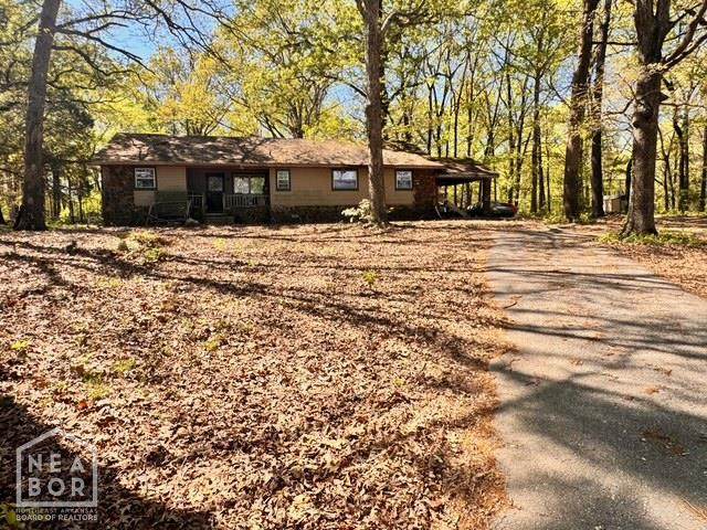1405 Arrowhead Farm - Photo 1