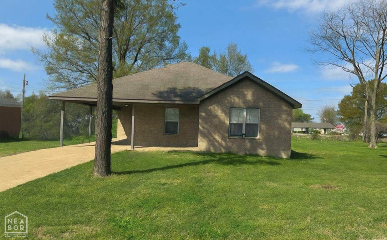 813 Mildred - Photo 1