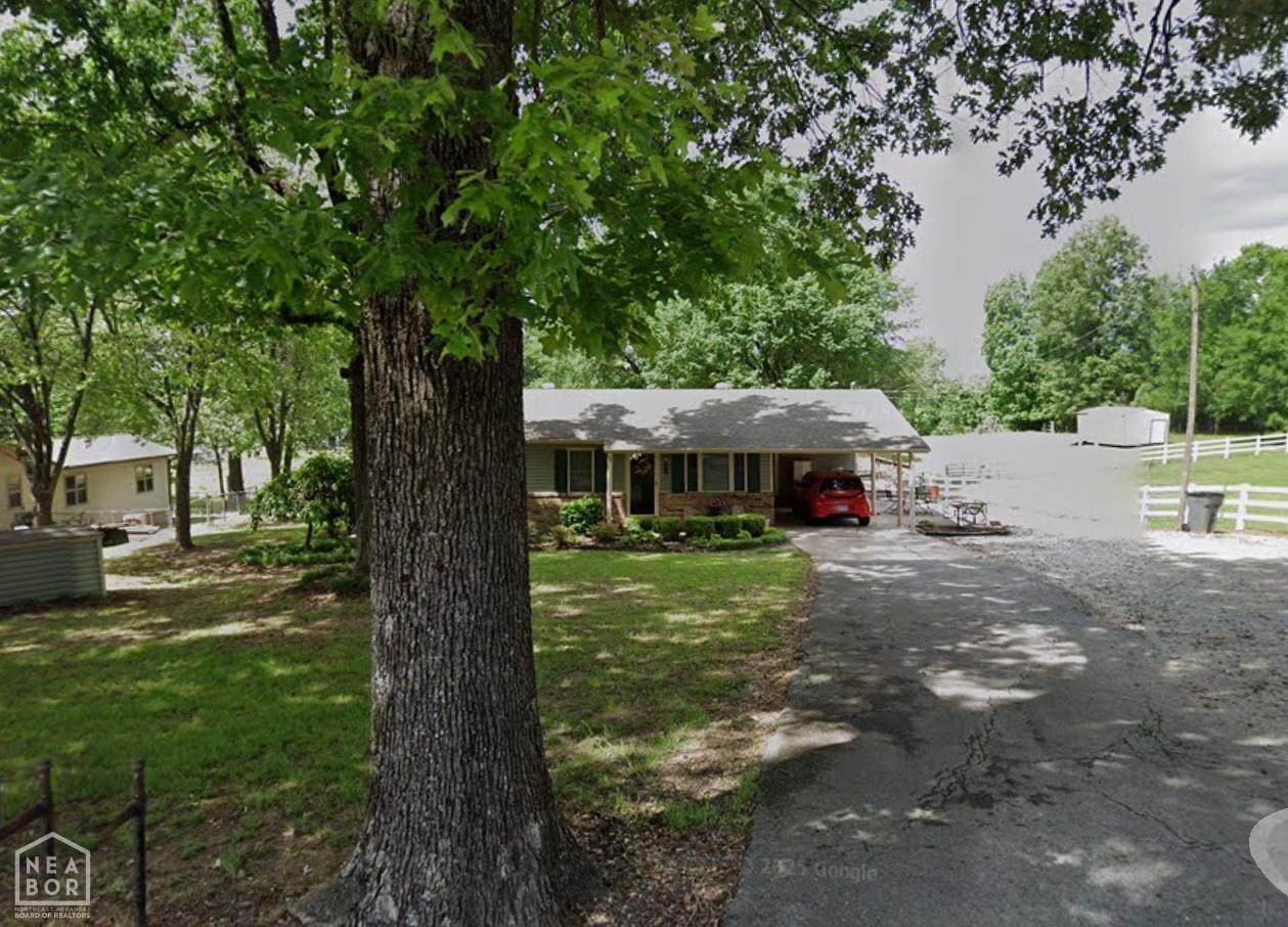 https://bt-photos.global.ssl.fastly.net/jonesboro/orig_boomver_1_10127345-2.jpg