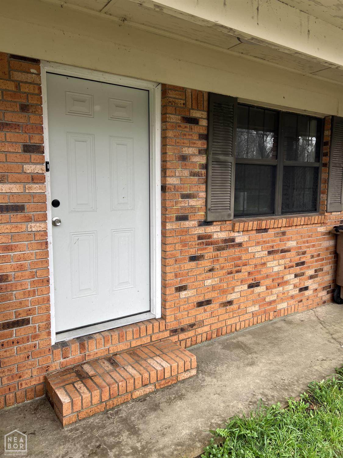 https://bt-photos.global.ssl.fastly.net/jonesboro/orig_boomver_1_10127872-2.jpg