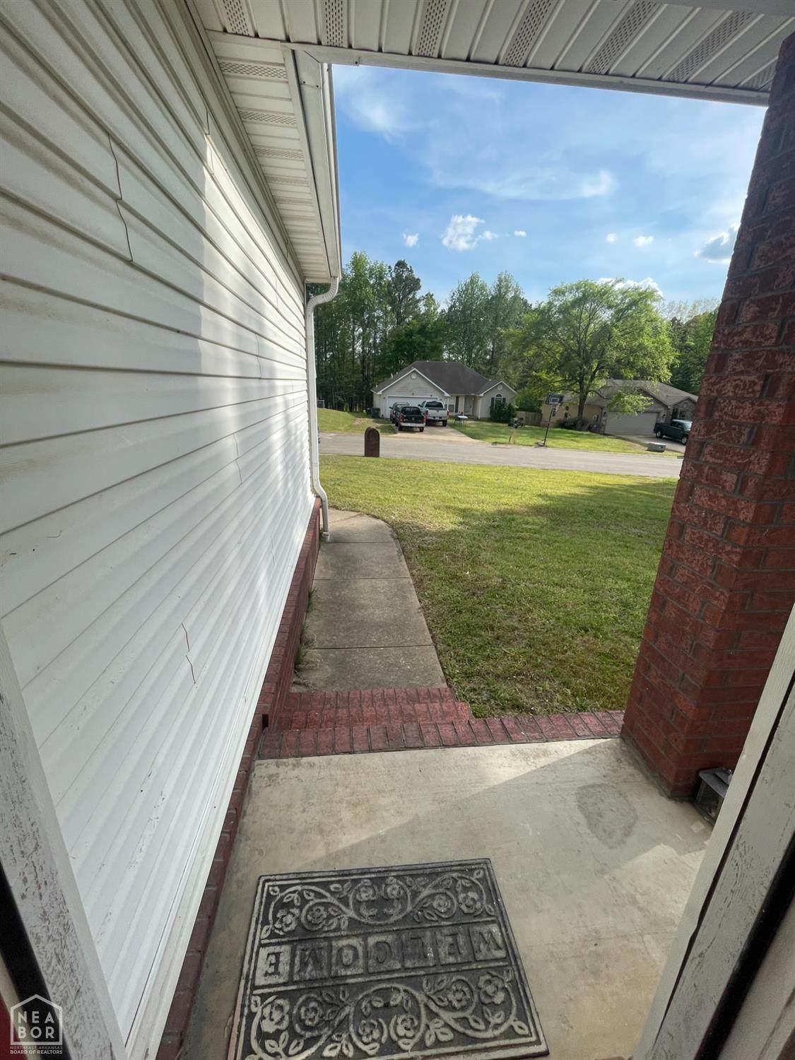 https://bt-photos.global.ssl.fastly.net/jonesboro/orig_boomver_1_10128905-2.jpg