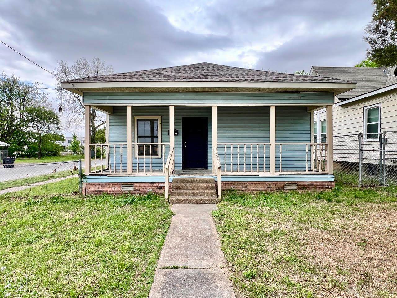 411 Krewson Street - Photo 1