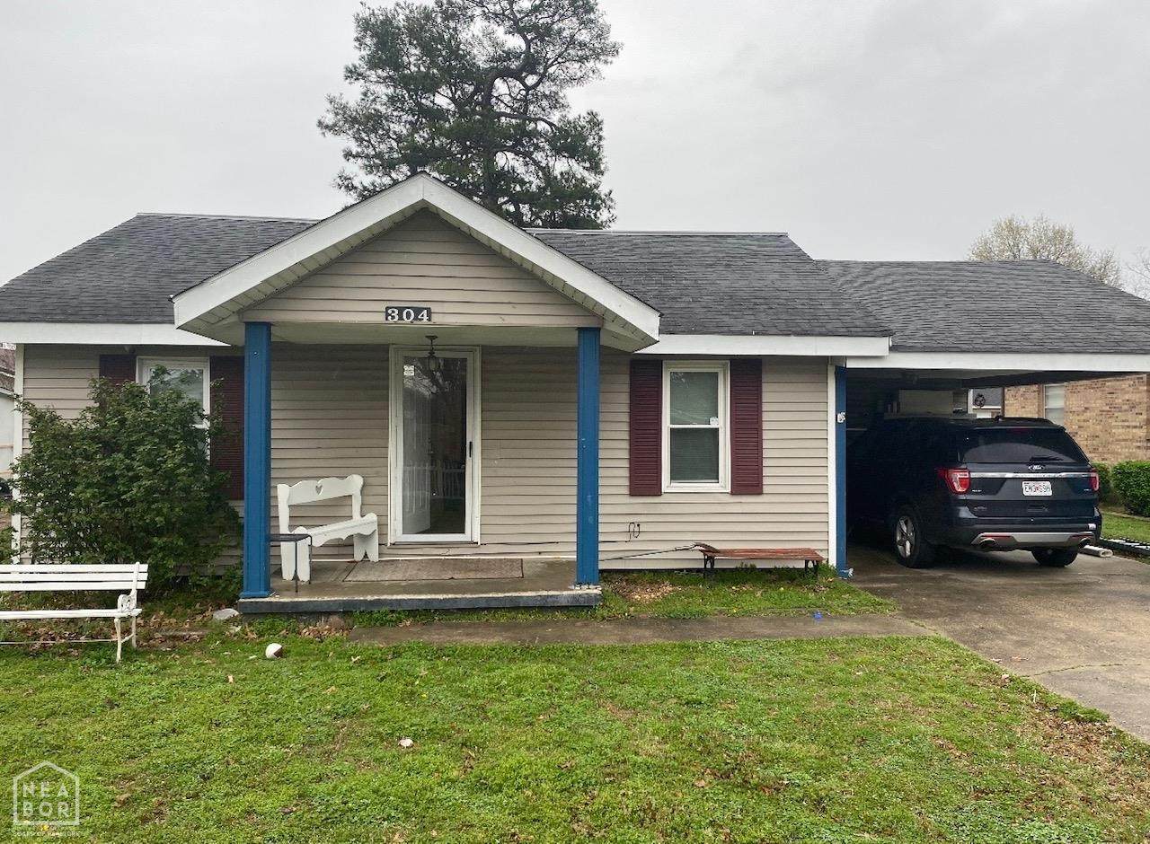 304 Anderson - Photo 1