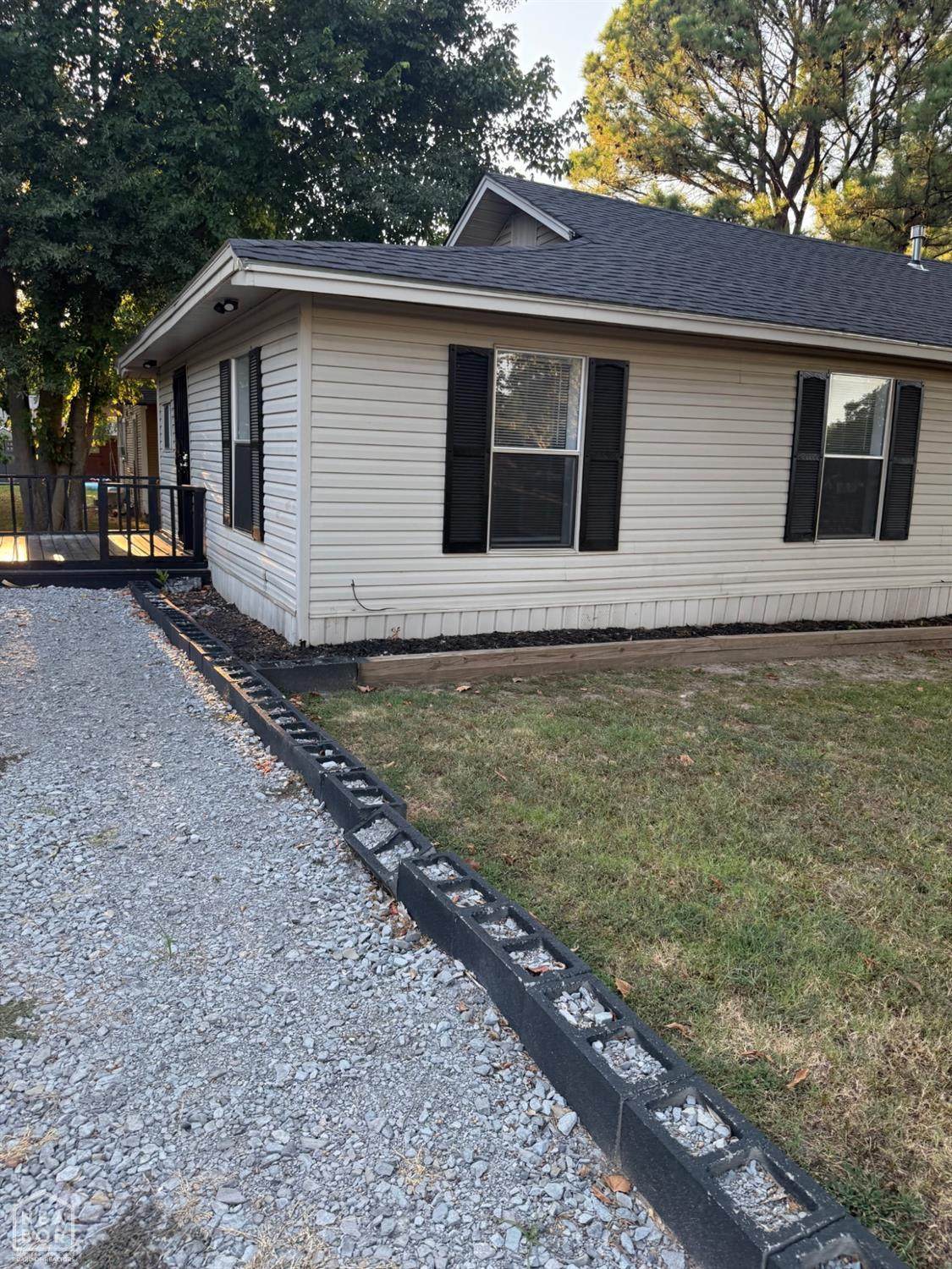 https://bt-photos.global.ssl.fastly.net/jonesboro/1280_boomver_1_10129790-2.jpg
