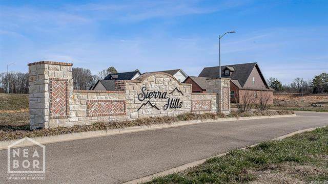 2211 19th Street - Photo 1