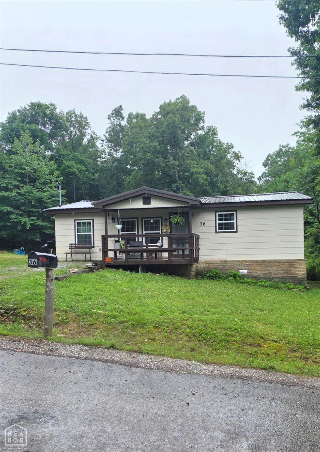 36 Indian Avenue - Photo 1