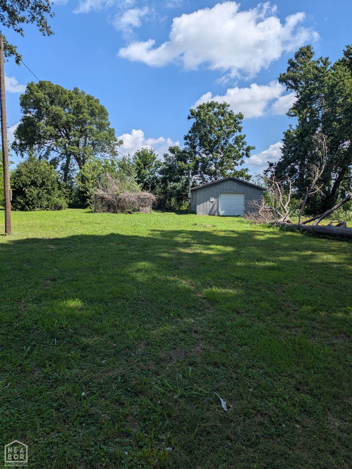 https://bt-photos.global.ssl.fastly.net/jonesboro/orig_boomver_1_10130518-2.jpg