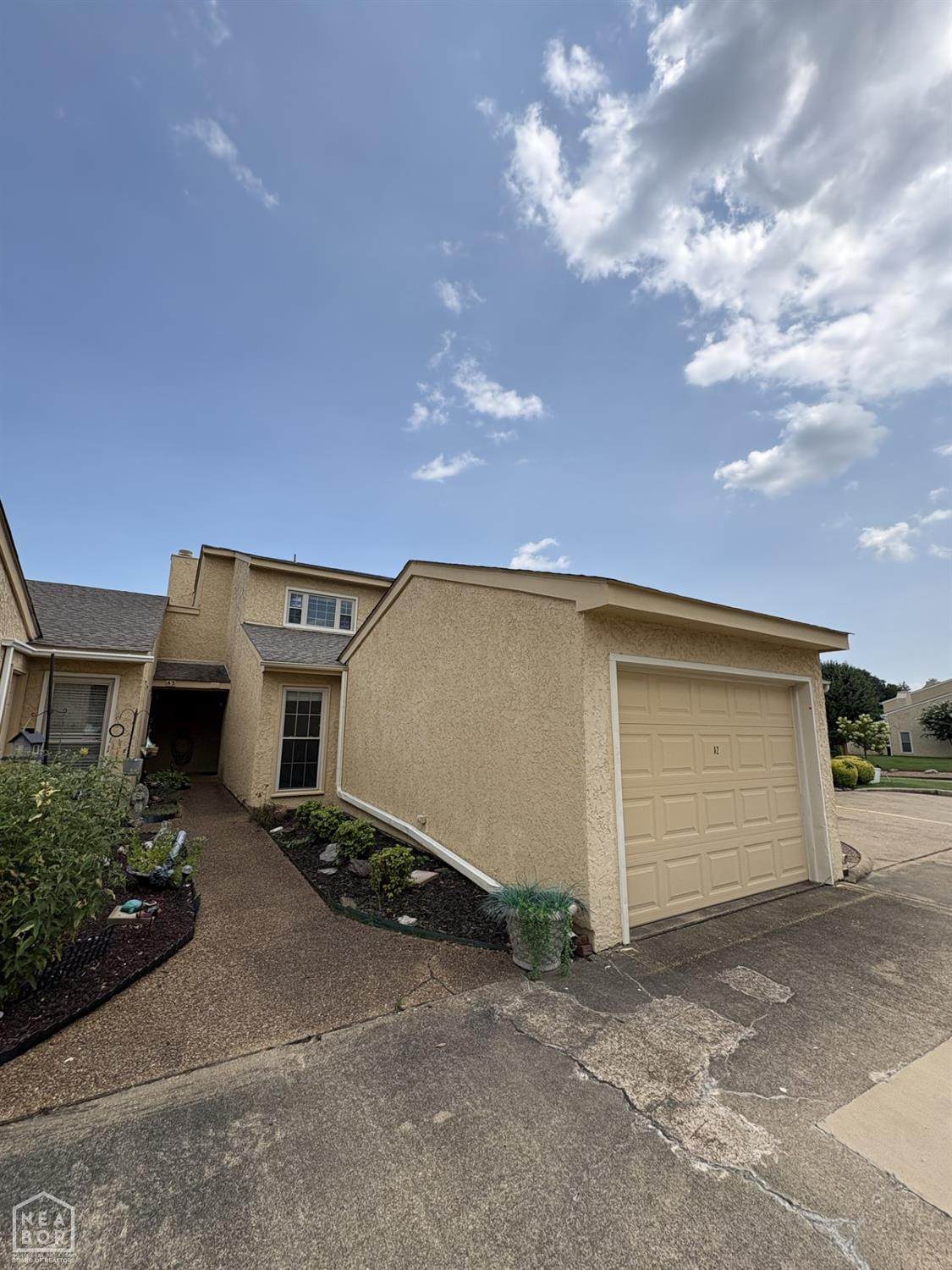 2101 Windwood Circle - Photo 1