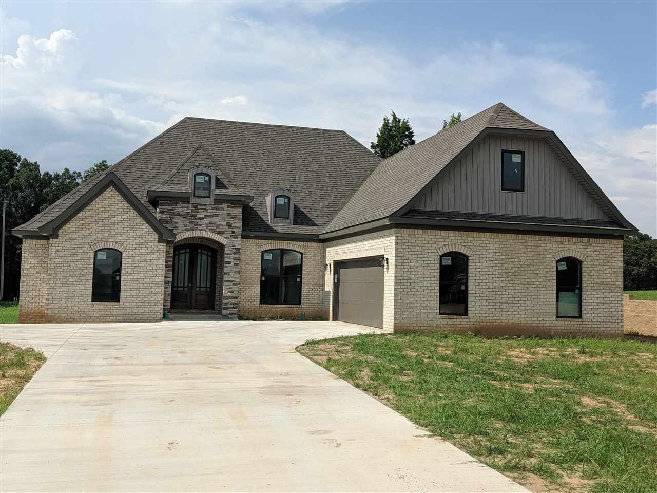 4118 Peachtree Ave - Photo 1