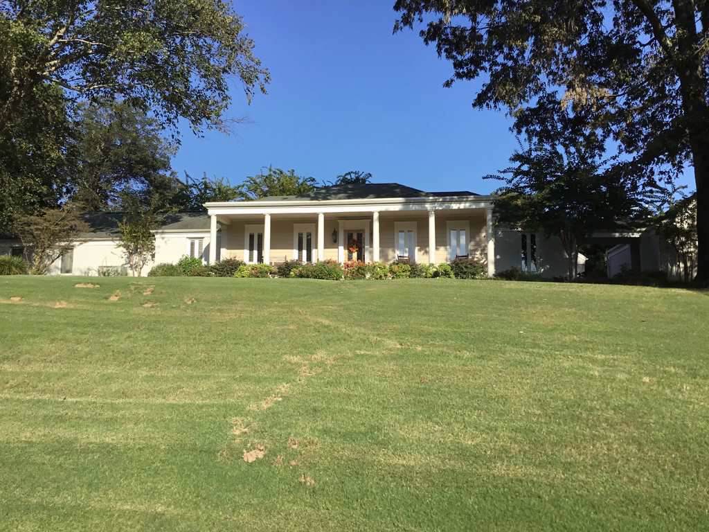 204 Mccollum Dr - Photo 1