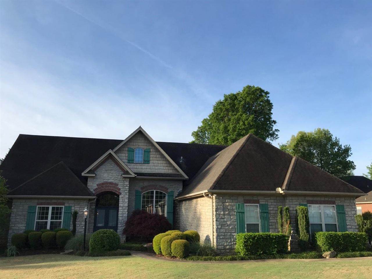 1023 Ebbert - Photo 1