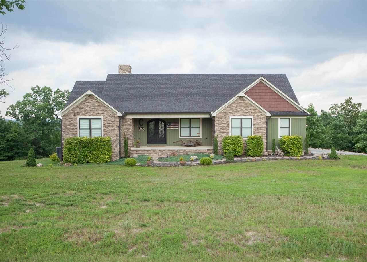 575 Teresa Lane - Photo 1