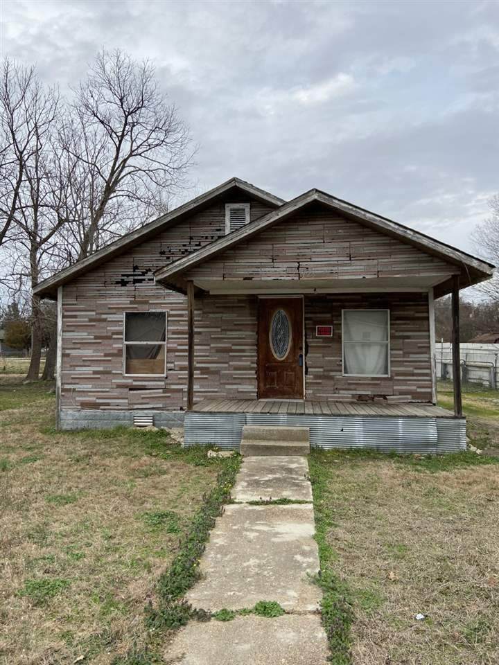 723 5th St. - Photo 1