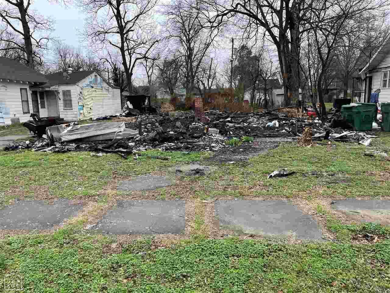 309 Kentucky Street - Photo 1