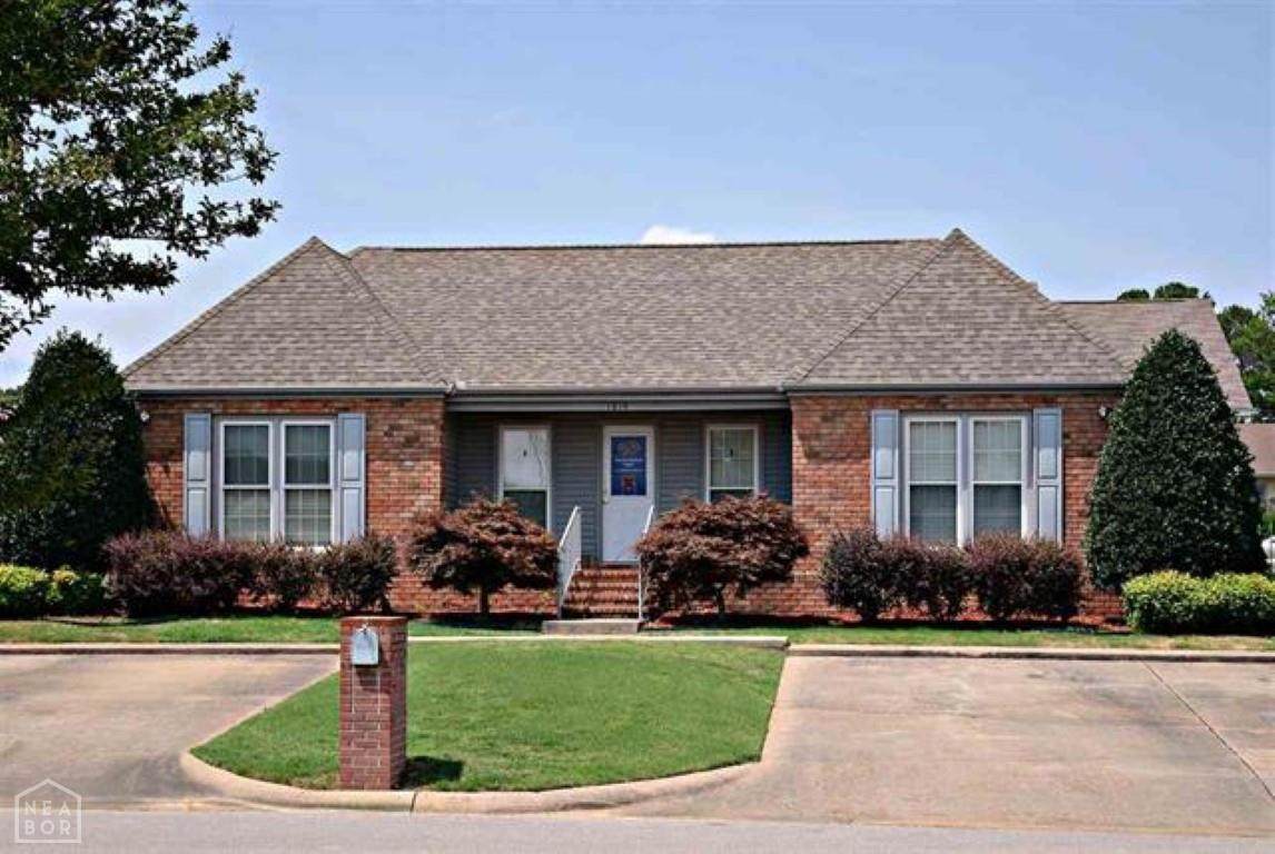 1814 Executive Square - Photo 1