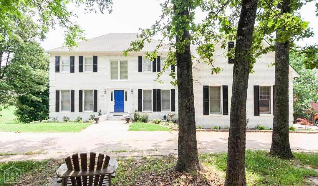 2121 Woodsprings Road - Photo 1