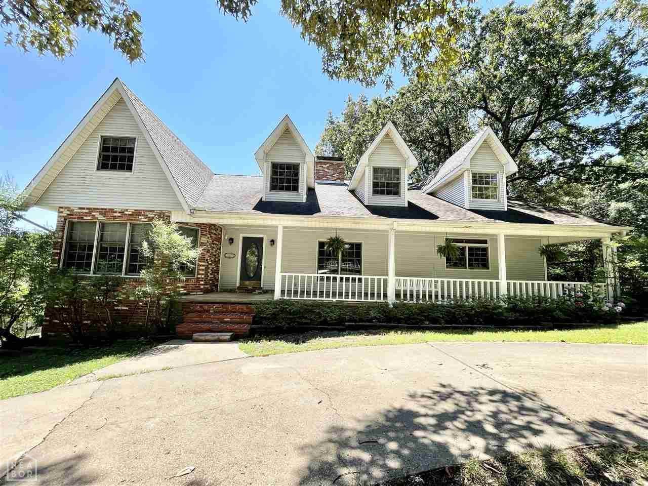 701 Fernwood Drive - Photo 1