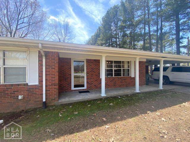 407 Stevens - Photo 1