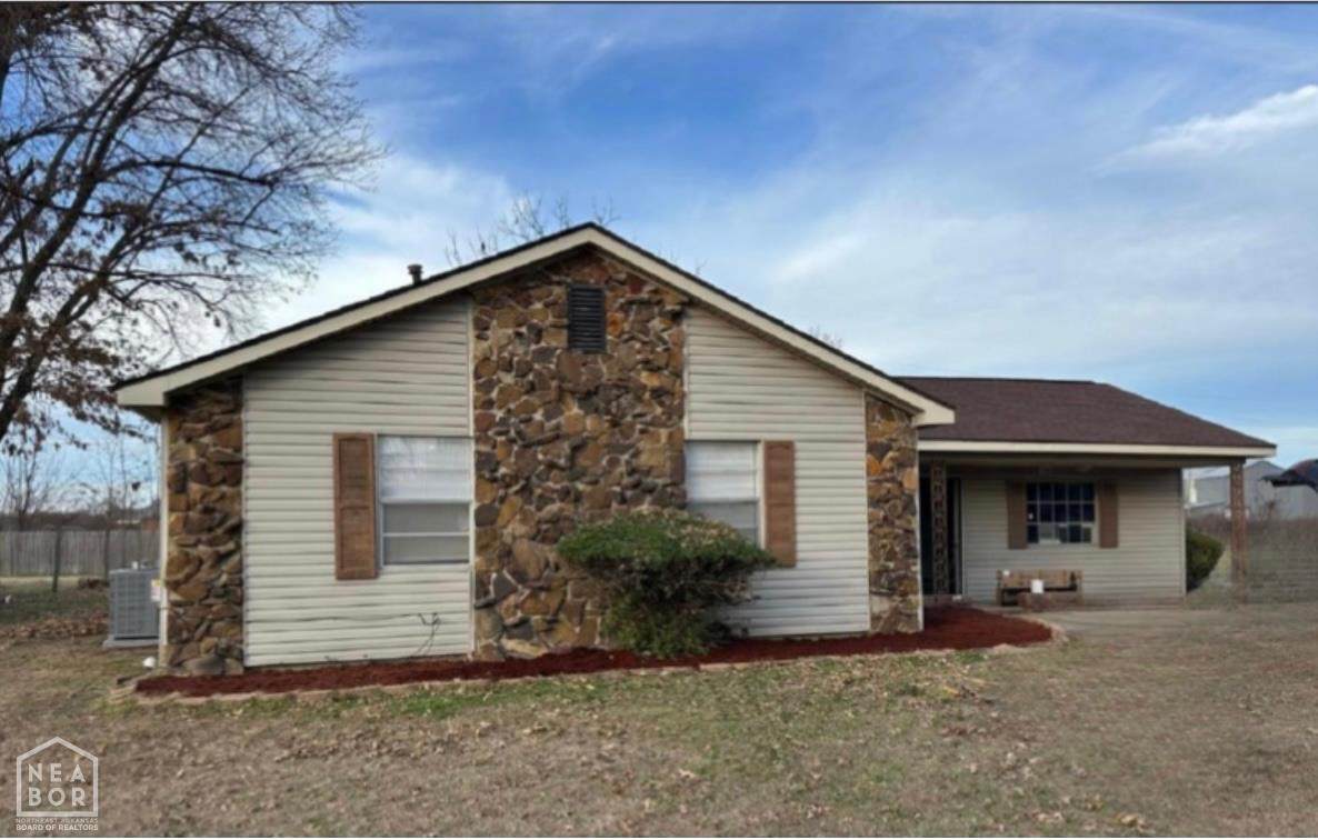 1320 Lee Circle - Photo 1