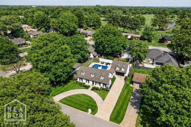 1210 Country Club - Photo 1