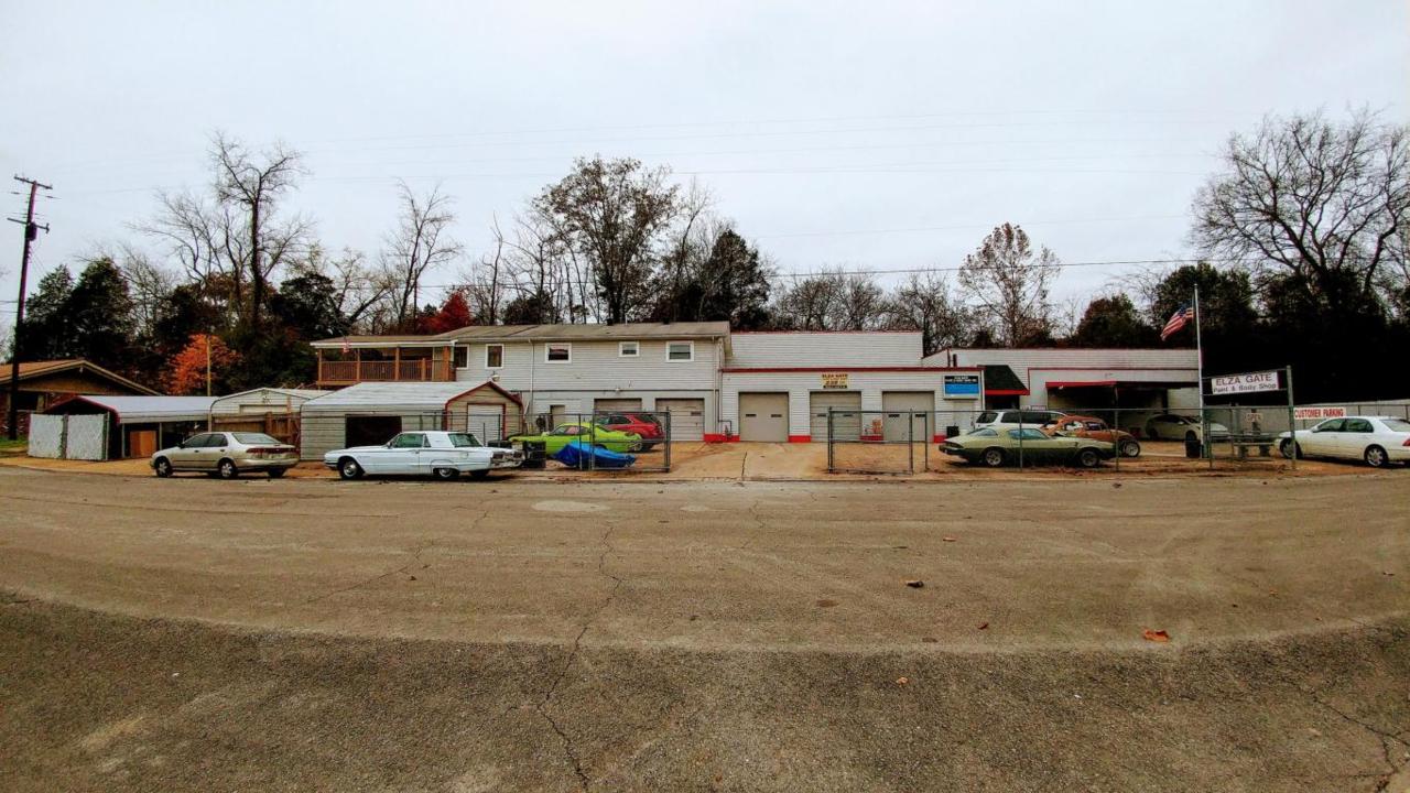 238 Elza Drive - Photo 1
