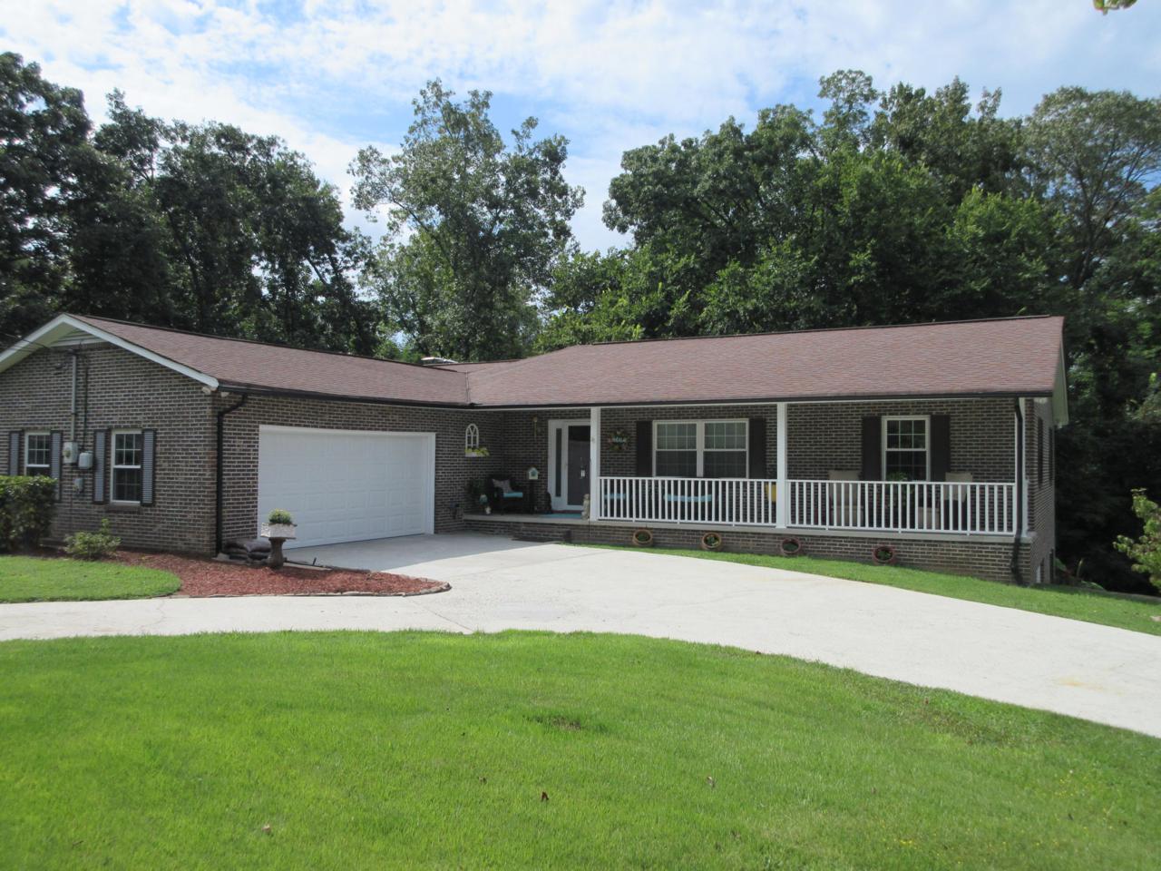 7410 Wickam Rd - Photo 1