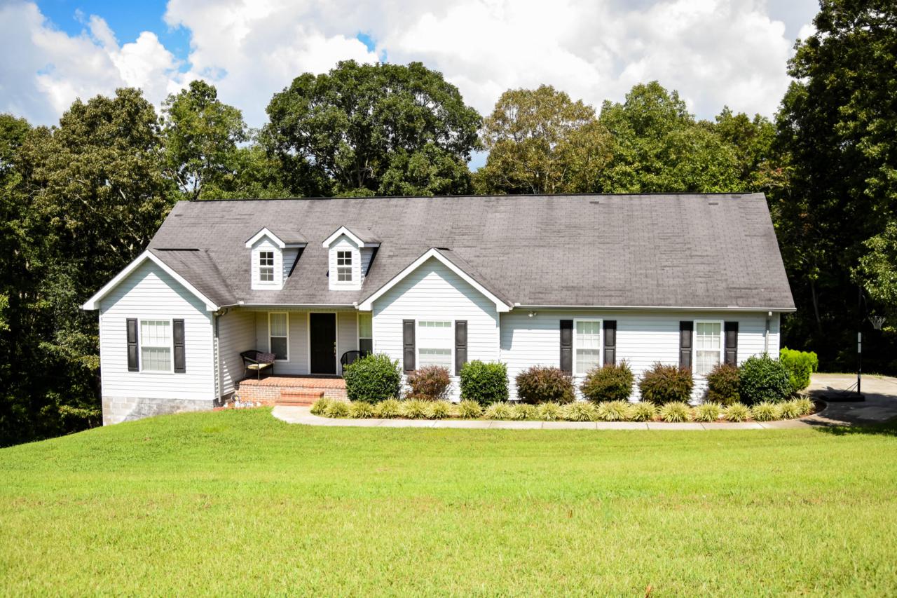 100 Pineview Drive - Photo 1